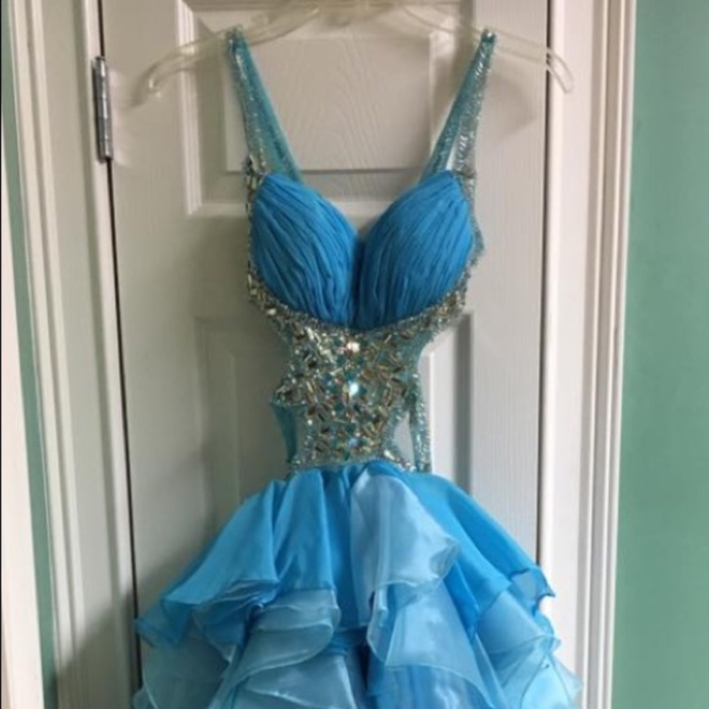 Elegant Blue Sequin Prom Dress